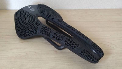 Prologo Nago R4 Pas 3D MSS Sattel NACK Carbon Schiene 137mm breit gebraucht