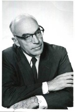 NOBEL PRIZE 1963 John Carew Eccles autograph, signed vintage photo