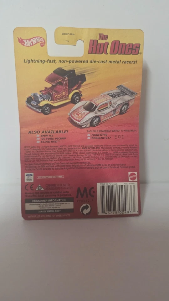 BMW M1 2011 blanco con rayas rojas azules 2011 raro Tailandia Hot Wheels Foto 2 de 4