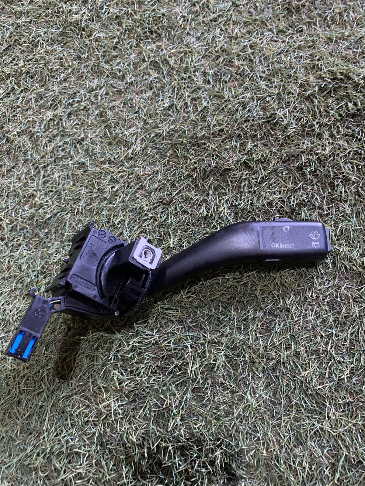 DEVIOLUCI DESTRO PER VOLKSWAGEN Golf 5 Berlina 1K0953519A (03>08)