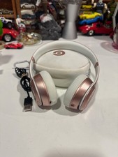Beats Solo 2 True Wireless On-Ear Headphones - Cloud Pink Pre-Owned Works Great
