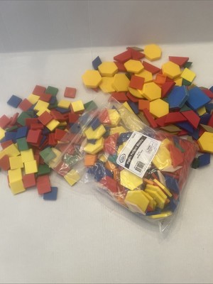 Color Plastic Geometric Pattern Blocks - 475 PIECES Various Makes. Kids Building