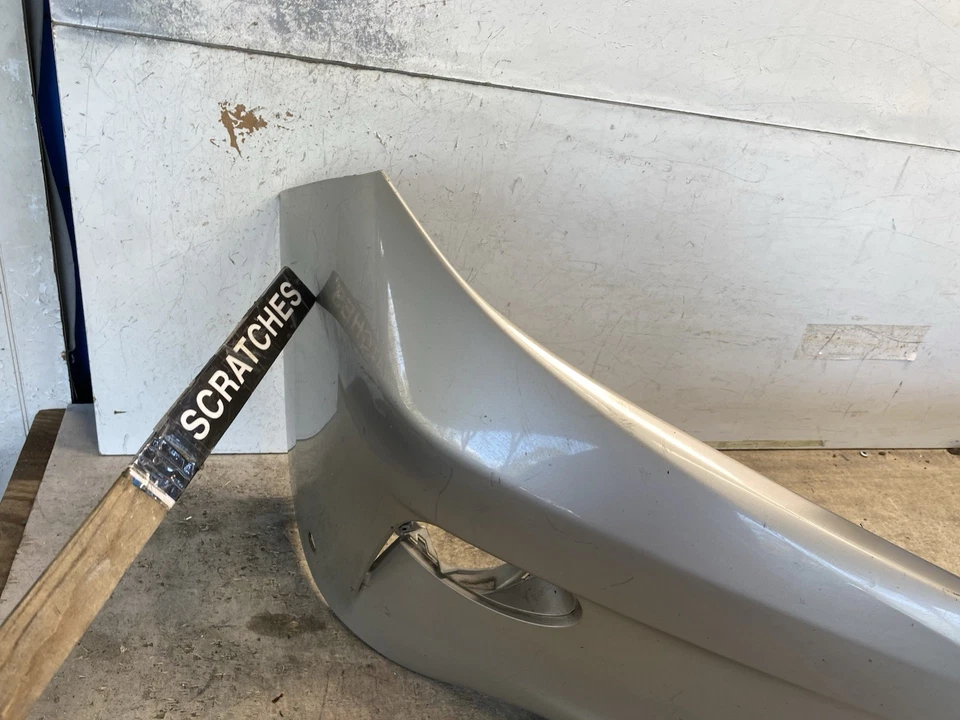 Оригинальная крышка переднего бампера для Lexus RX350 2013-2015 годов выпуска с отверстиями датчика - Изображение 2 из 4