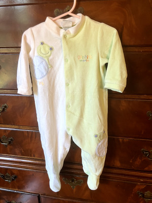 Absorba infant 9 month velour one piece frog embroidery cozy