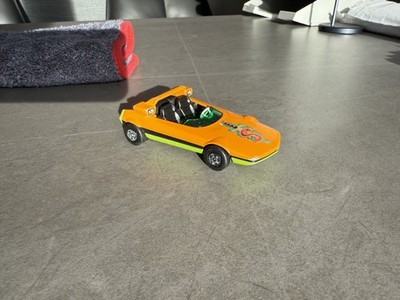 Matchbox Super Kings K-31 Bertone Runabout, bespielt
