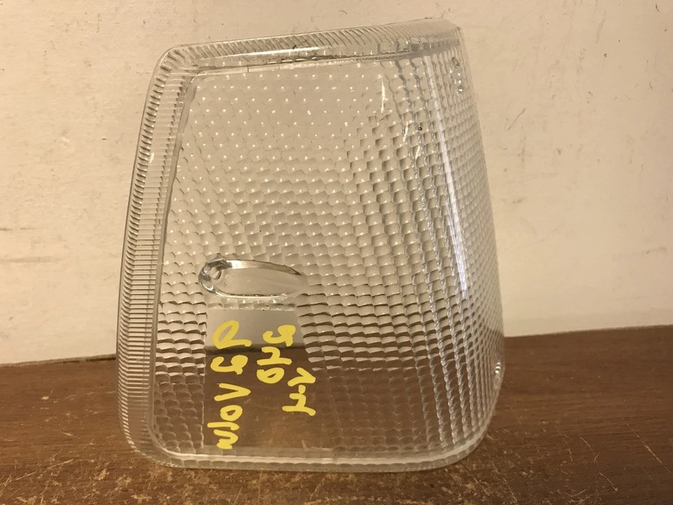 Volvo 240 1992 lente de luz de esquina derecha/pasajero Foto 2 de 4