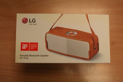 lg music flow p5 portable bluetooth speaker with leather strap case