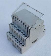 SIEMENS TXM1.8X 8 Universal I/O Module, 4-20mA, DC 22.5…26V 2.2W