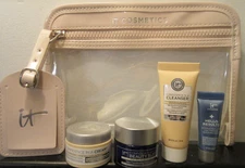 It Cosmetics 5 Pc Set Confidence in a Cream, Beauty Sleep, Cleanser, Hello & Bag