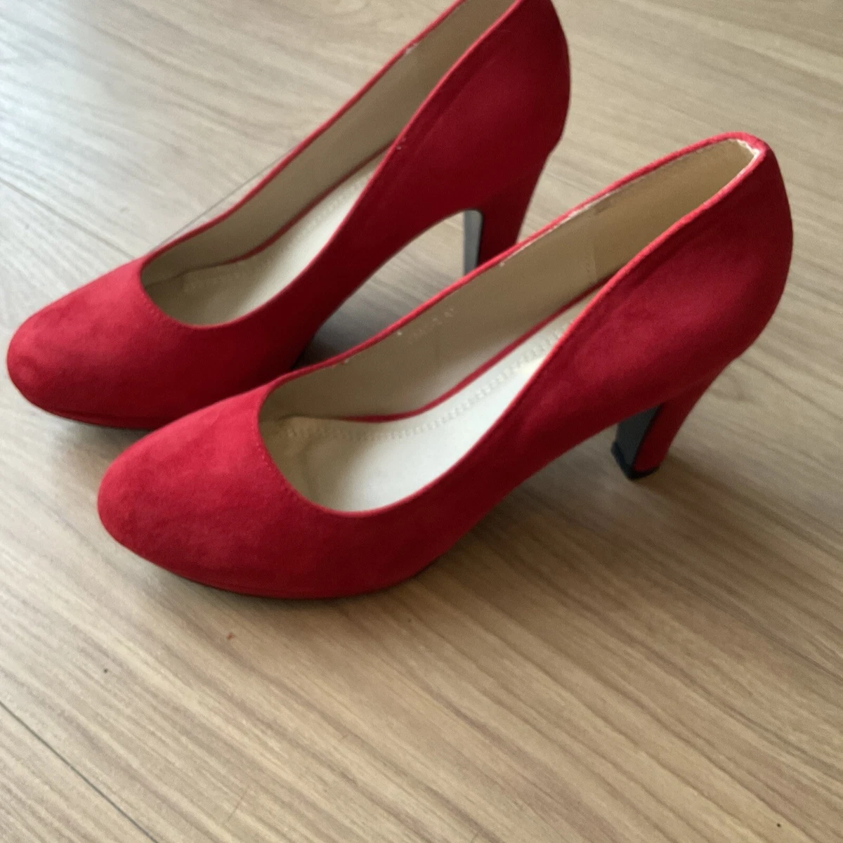 Ladie Size 8 Red Faux Suede High Heel Court Shoes Women s Slip On