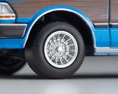 Tomica Limited Vintage NEO 1/64 LV-N244a NISSAN GLORIA WAGON V20E