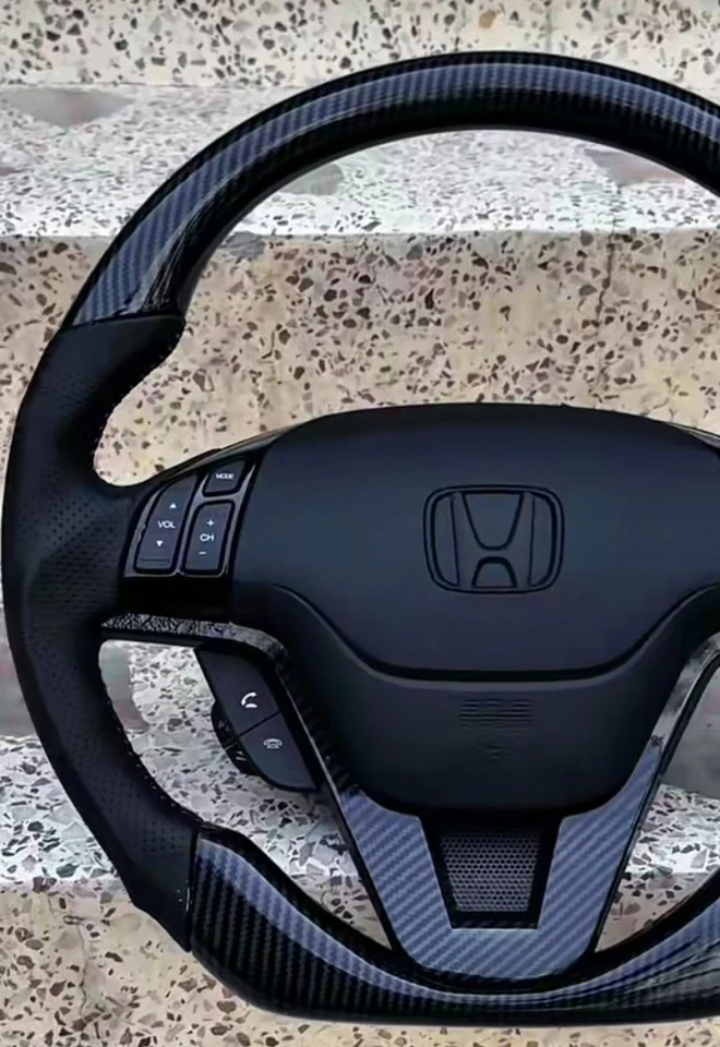 Руль HONDA CR-V (2007-2011) черный из углеродного волокна и кожи. - Изображение 3 из 4