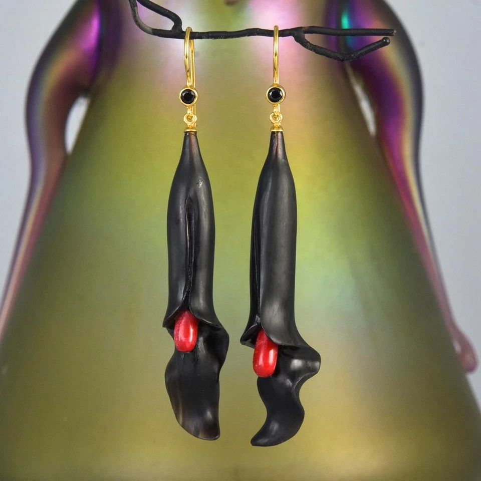 Carved Black Horn Flower Earrings Red Coral Spinel Gold Vermeil Sterling 7.84g - Image 3 of 4