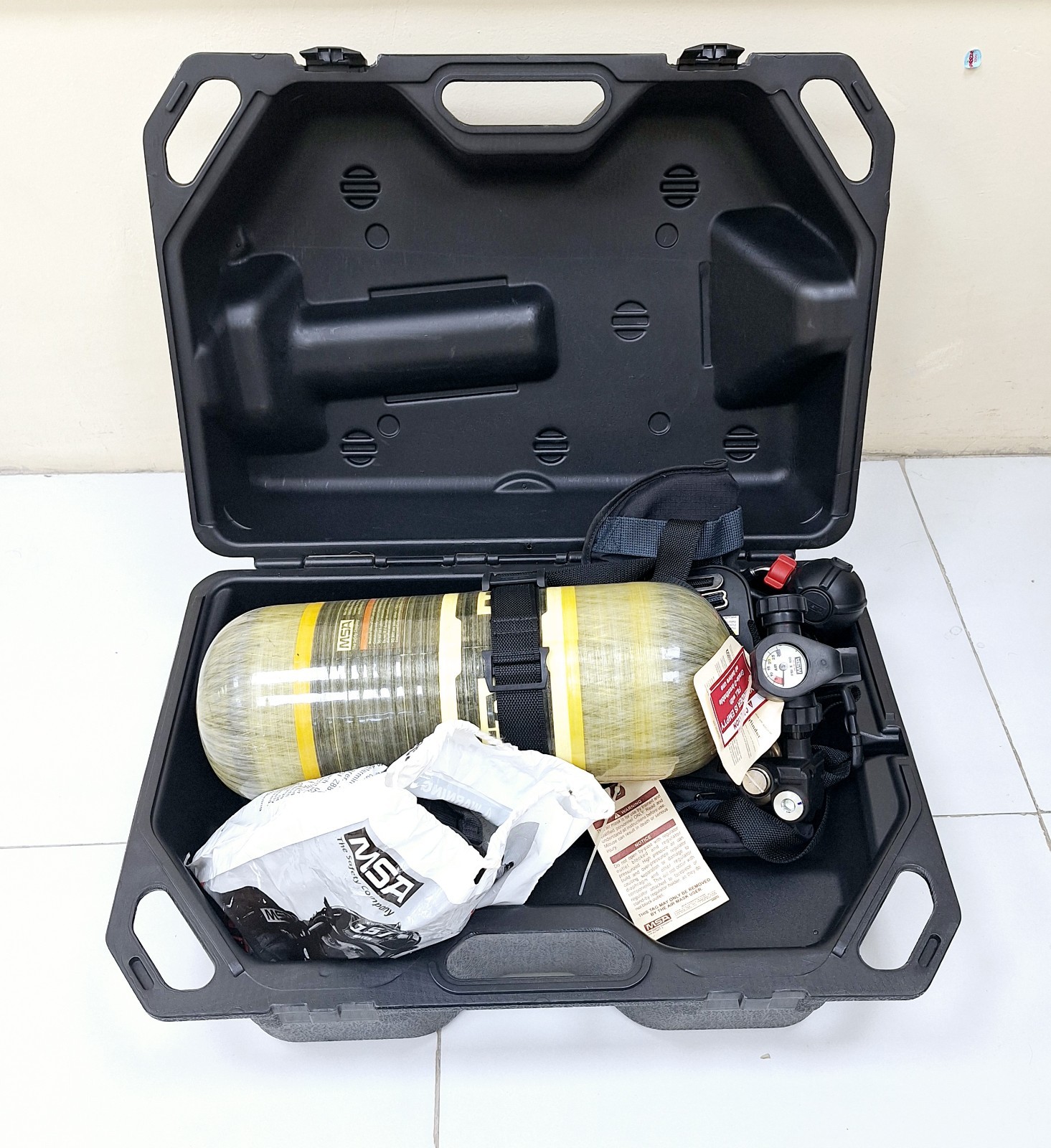 Mine Safety Appliances MSA A-A2L / SCBA Airhawk II / Air Mask 2216 PSI