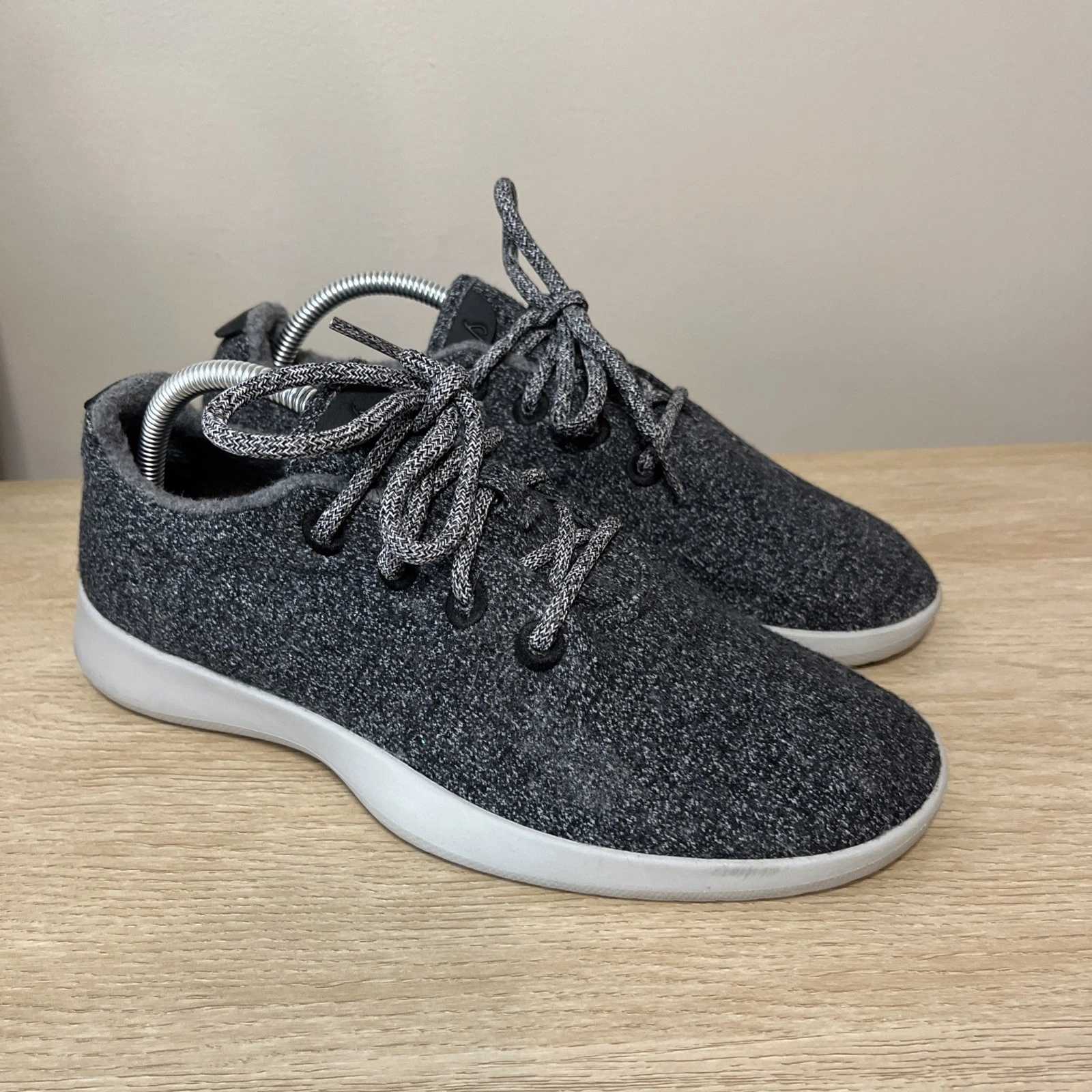 Allbirds Merino Wool Runners WR Men's Size 9 Gray Running Shoes Sneakers