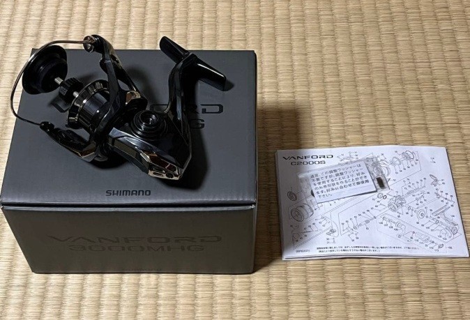 Spinning Reel 24 VANFORD 3000MHG 5.7:1 Fishing Reel IN BOX