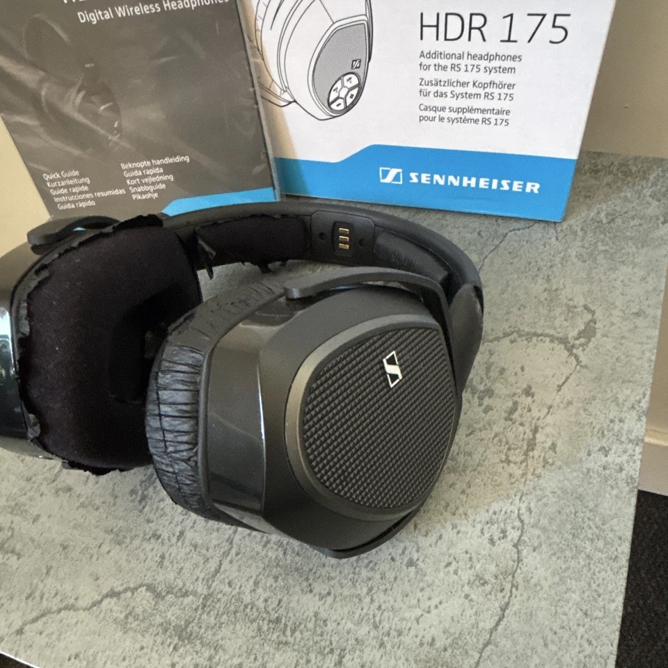 Sennheiser HDR 175 Accessory RF Wireless Headphone  - Black - for RS 175 System, photo 4 of 5