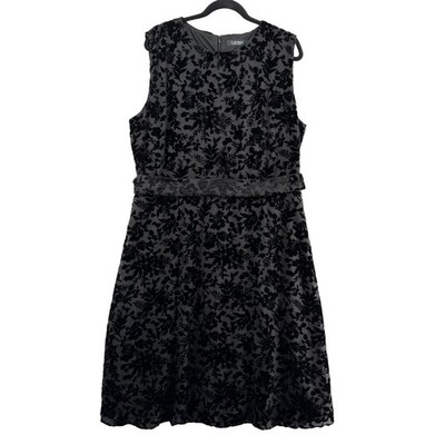 high neck dress halter Betsy & Adam Women's Crinkle Foil Halter Dress - Hunter/Gold main image 0