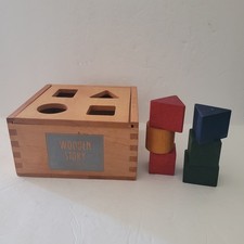 Wooden Story Rainbow Shape Sorter Box