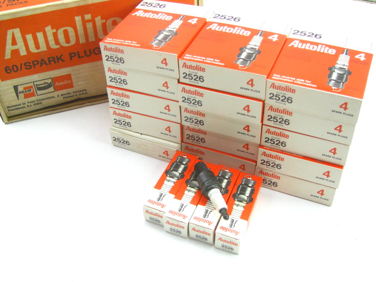 60 Autolite 2526 Spark Plugs 15-4 Packs 1981-1985 Mazda RX-7