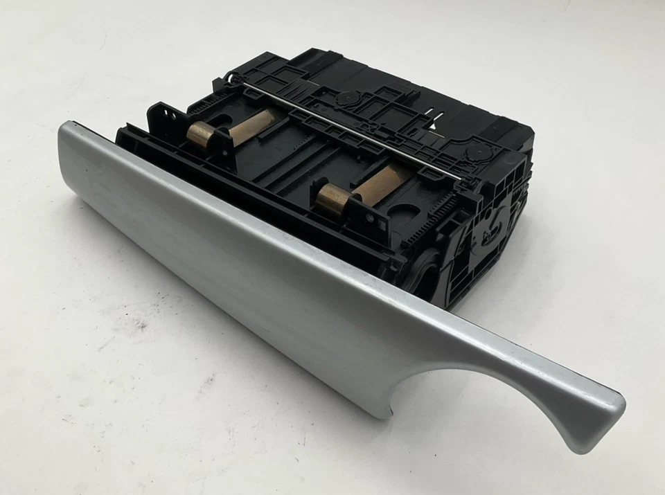 Оригинальный перчаточный ящик в сборе 2002-2008 Mini Cooper 9166599 - Изображение 2 из 4