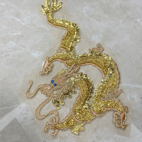 Drachenperlenstickerei Show Kostüm Zierleiste Gold Abendkleid Spitze Applikation 1 Stck. - Bild 2 von 4