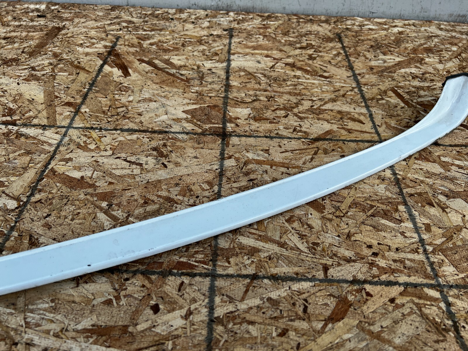 REAR BUMPER COVER TOP MOLDING TRIM 3w5807795 BENTLEY FLYING SPUR (2006-2012) OEM