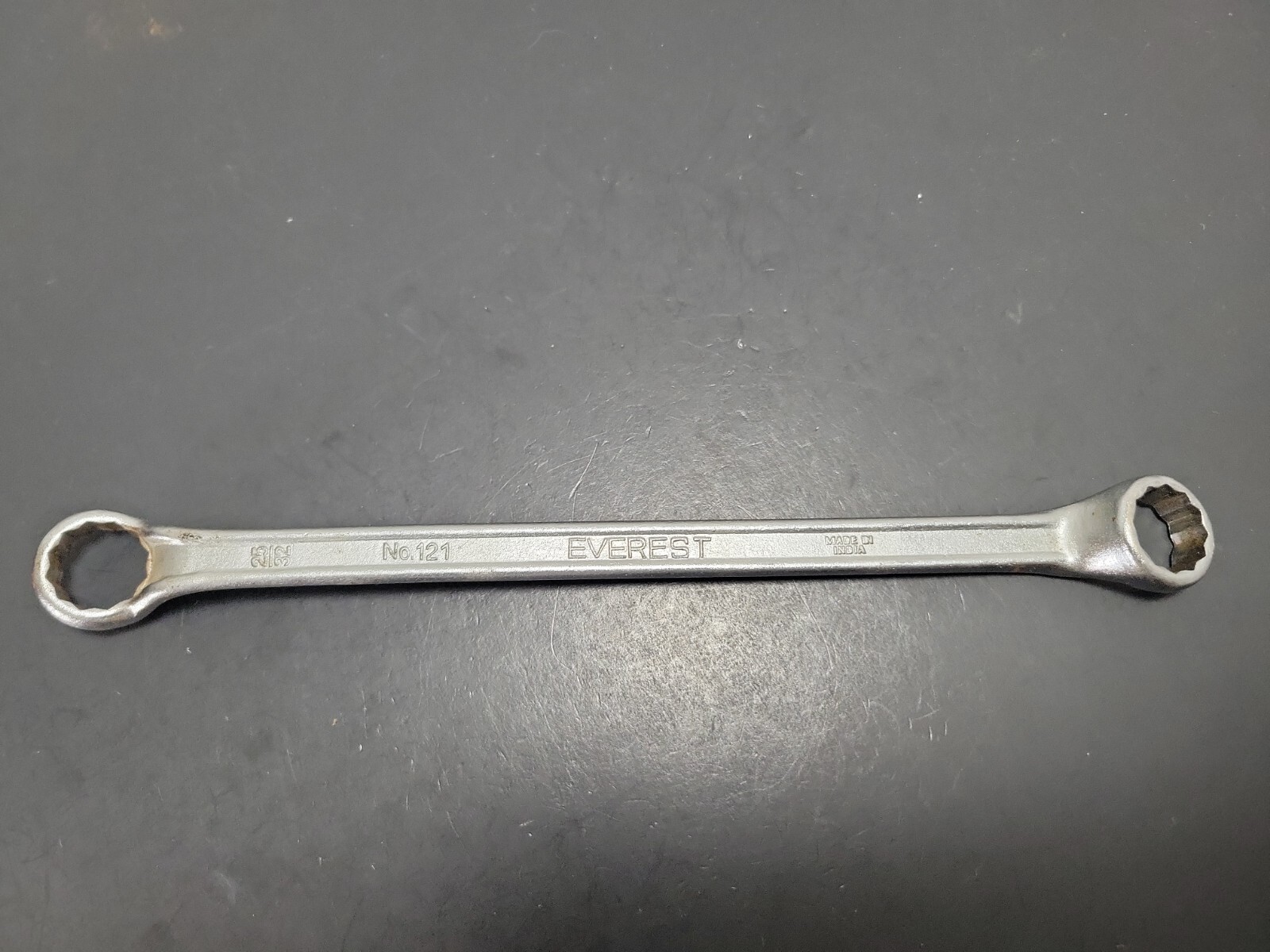 Everest 3/4" x 25/32" Offset Box End Wrench 12 Point SAE No.121 