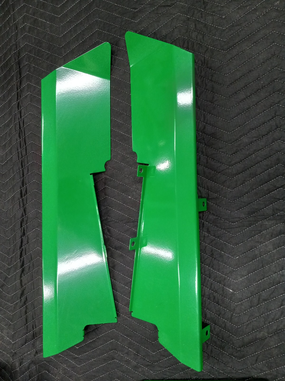 855 & 955 John Deere Tractor Body Panels with or without Exhaust Hole