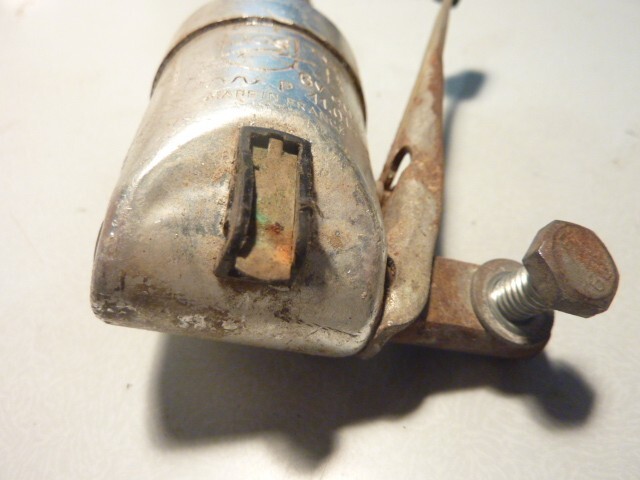 Dynamo Vélo Vintage JOS Années 1960 – Type B, Pour Collection Ou Pièces Détachées