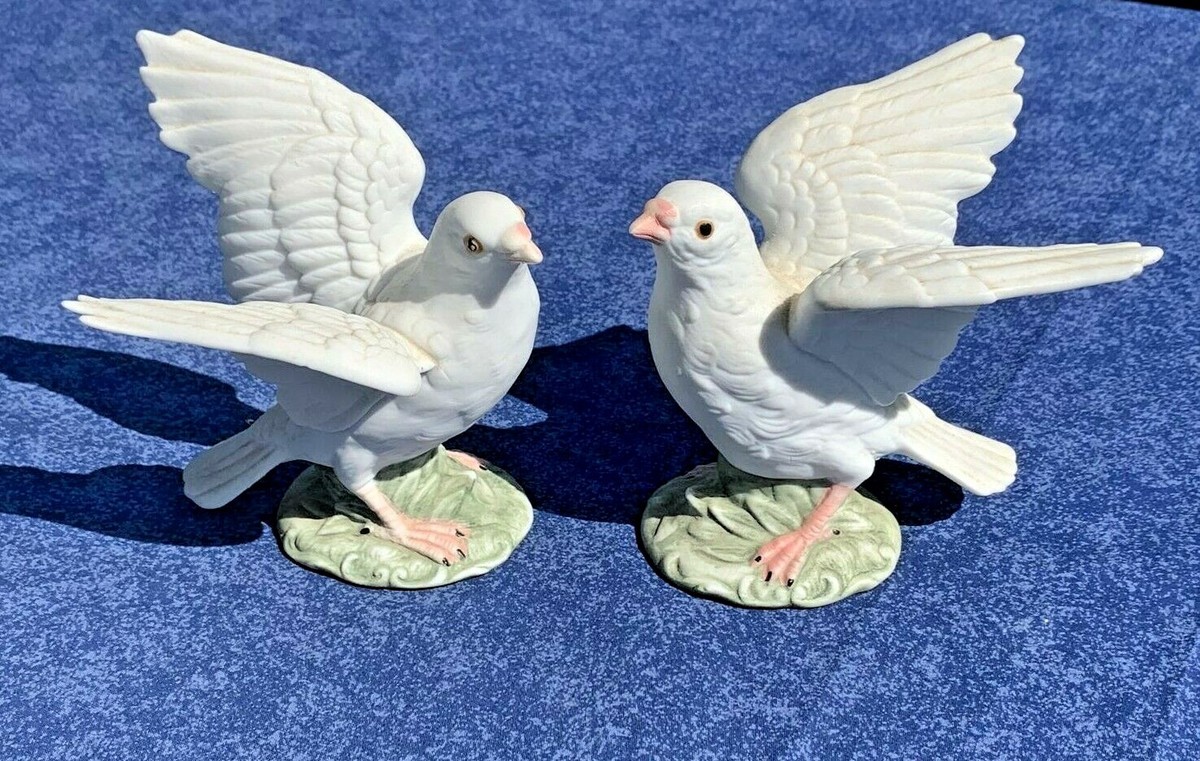 RARE Porcelain PEACE WHITE DOVE PIGEONS Love Birds Boy Girl