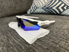 White frame / Blue lens Polarized Oakley EV Path -Prizm P Men sunglasses