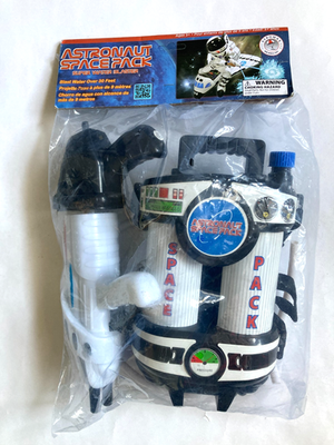 #ad Astronaut Spacepack Super Water Blaster Shooter Toy Aeromax New amp; SEALED $5.95