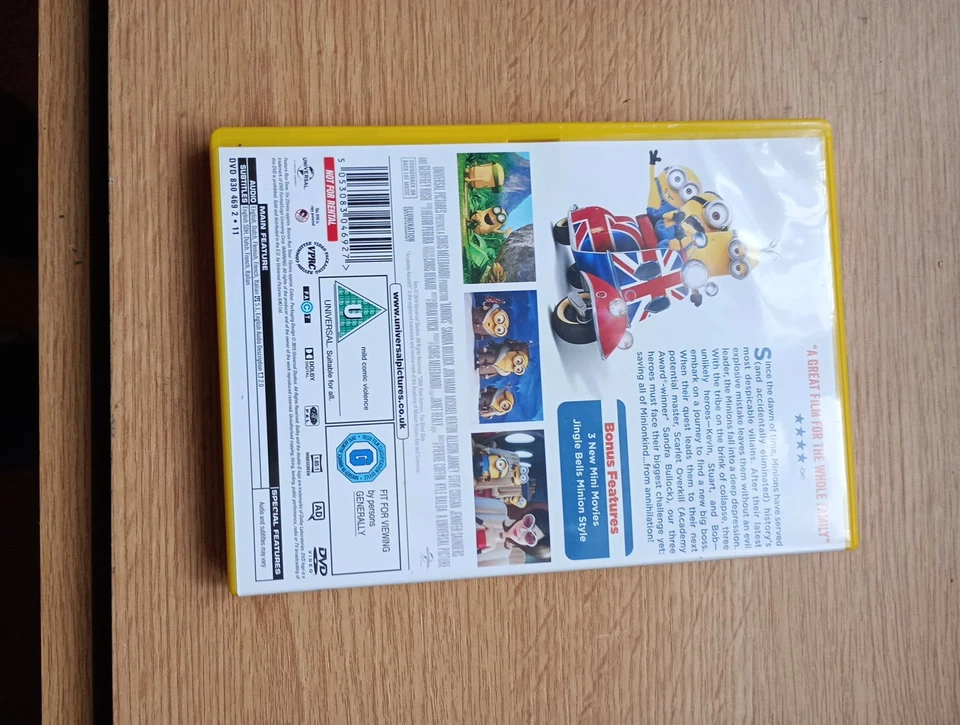 Minions DVD Sandra Bullock 2015 - Image 2 of 4