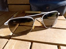 American Optical Pilot Sunglasses Silver Metal Frame Gray Lens Contract DLA100-