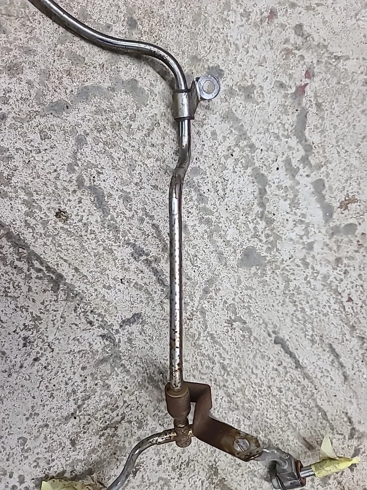 Honda Shadow VT700C масляная труба/проход с болтами и шайбами подходит для 1986-1987 - Изображение 4 из 4