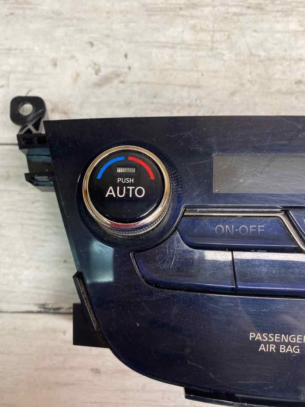 Nissan Murano climate control 17 22 HVAC ac heater control panel OEM
