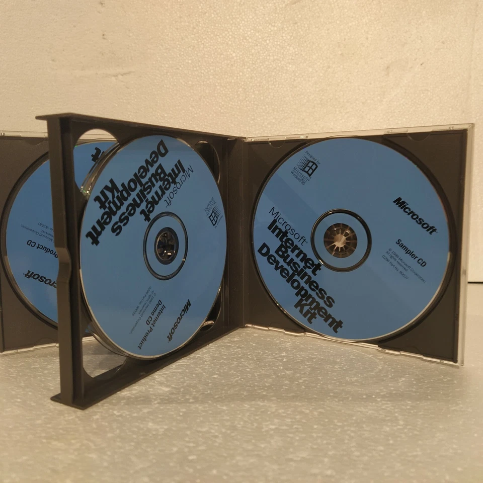 Microsoft Internet Business Development Kit - Windows 95 - 4 CD - - Immagine 3 di 3