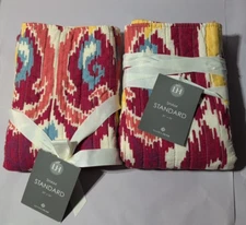 LEVTEX SOUTHWESTERN REVERSIBLE STANDARD SHAMS COTTON COLORFUL SET (2)