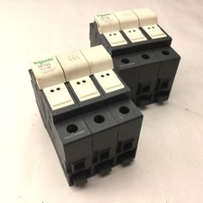 Lot of 2 Schneider DF103 Fuse Holders, Terminal Rating 690V 32A, 3 Pole