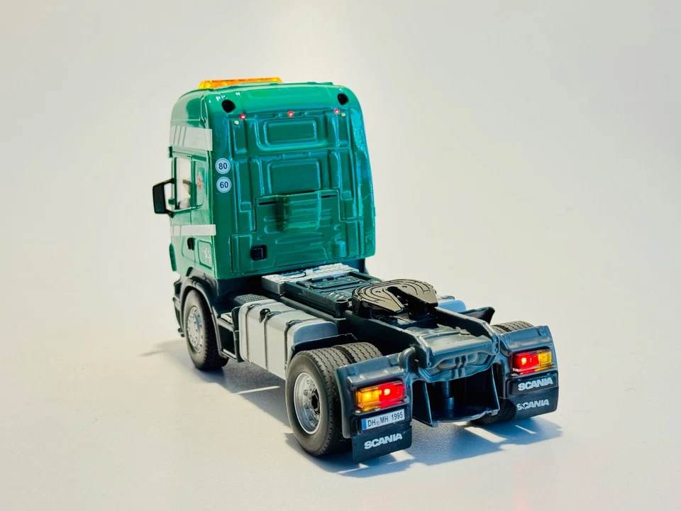 SIKU Control Scania Umbau lackiert beleuchtet beschriftet NEUER ANTRIEB u. SERVO - Bild 3 von 4