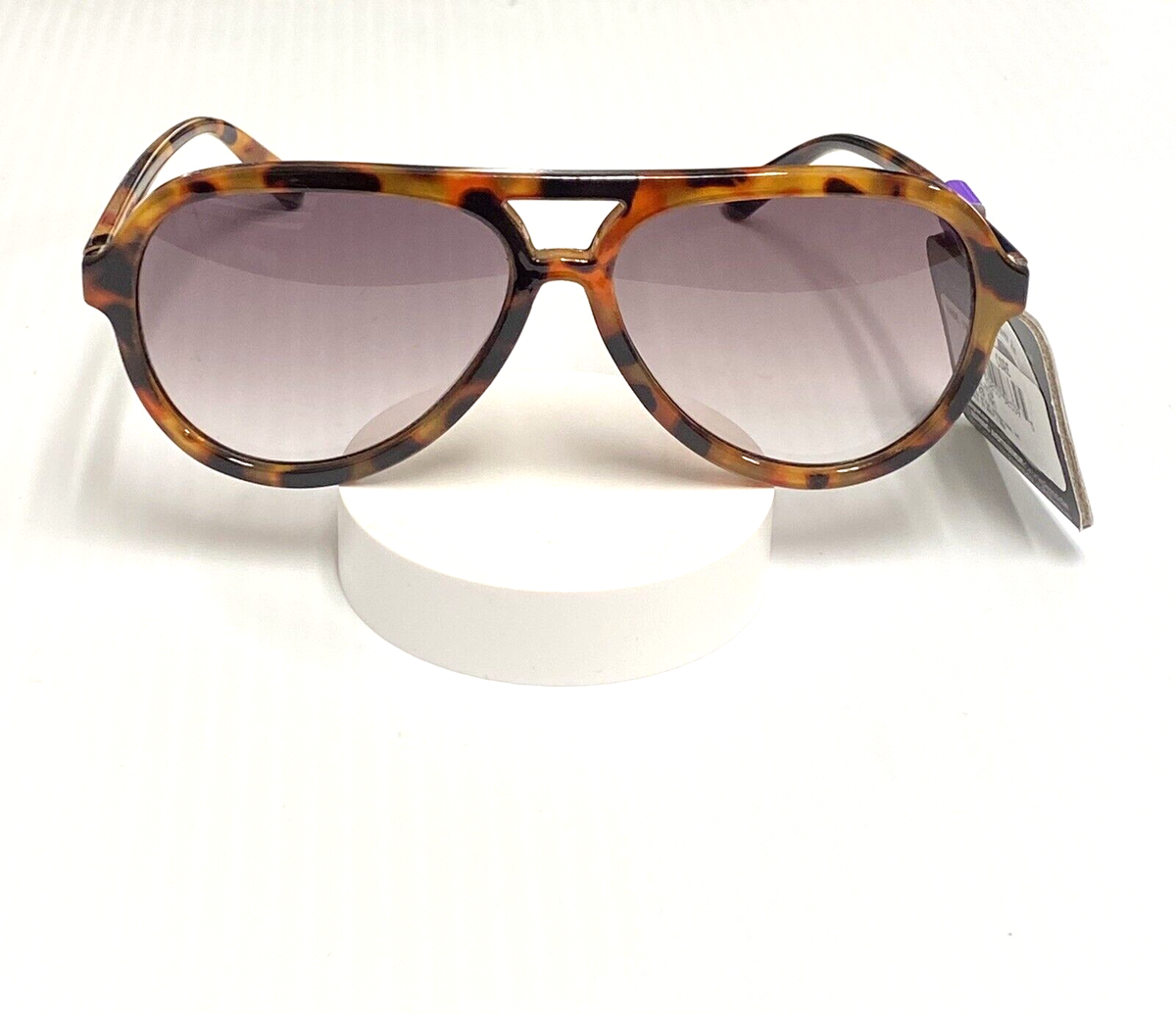 New, Unisex Sunglasses Foster Grant Brown Tort, 100% UVA-UVB  display picture 1