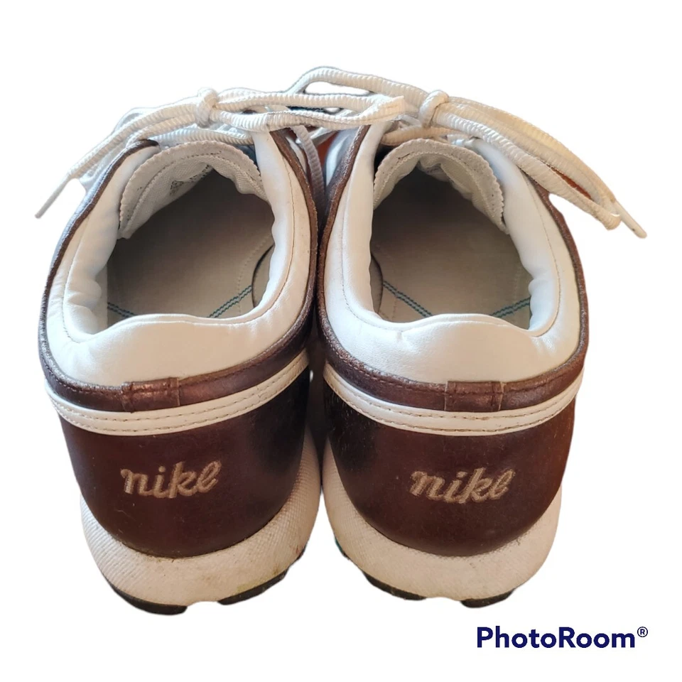 Zapatos de golf Nike Zoom metálicos con clavos para mujer talla 8,5 Foto 4 de 4