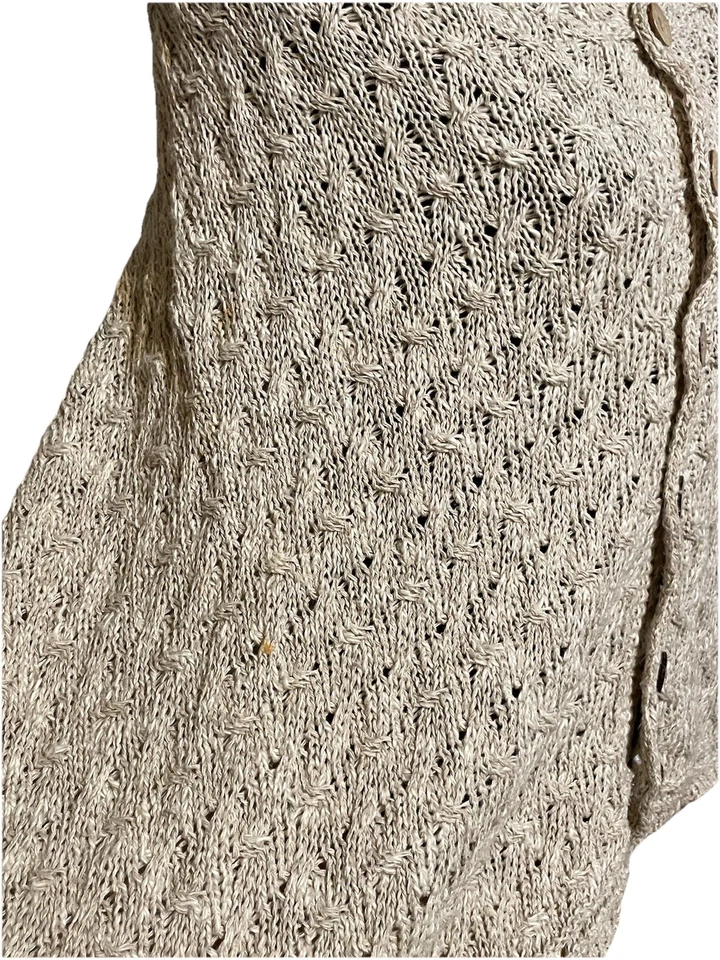 Poncho de punto irlandés Carraig Donn chal envolvente capa abotonada mezcla de lino boho beige Foto 3 de 4