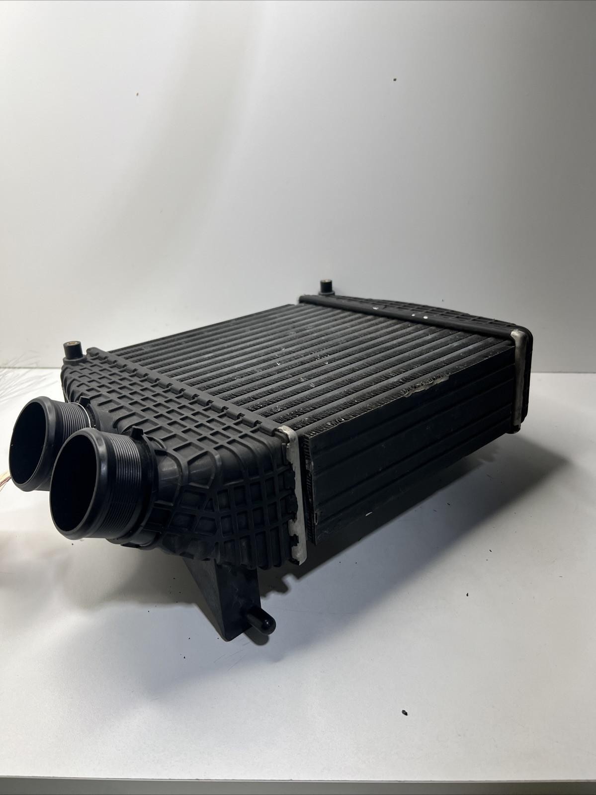 2014 - 2019 MASERATI GHIBLI OEM RH 3.0L RWD RIGHT INTERCOOLER 16474840