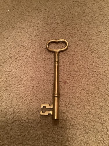 Vintage Antique Big Large Solid Barrel Brass Skeleton Key ~ 7 Inches Long