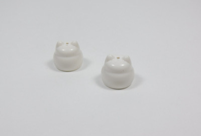 LEGO Lot of 2 White Ball w/ Ears Part 5692 C11