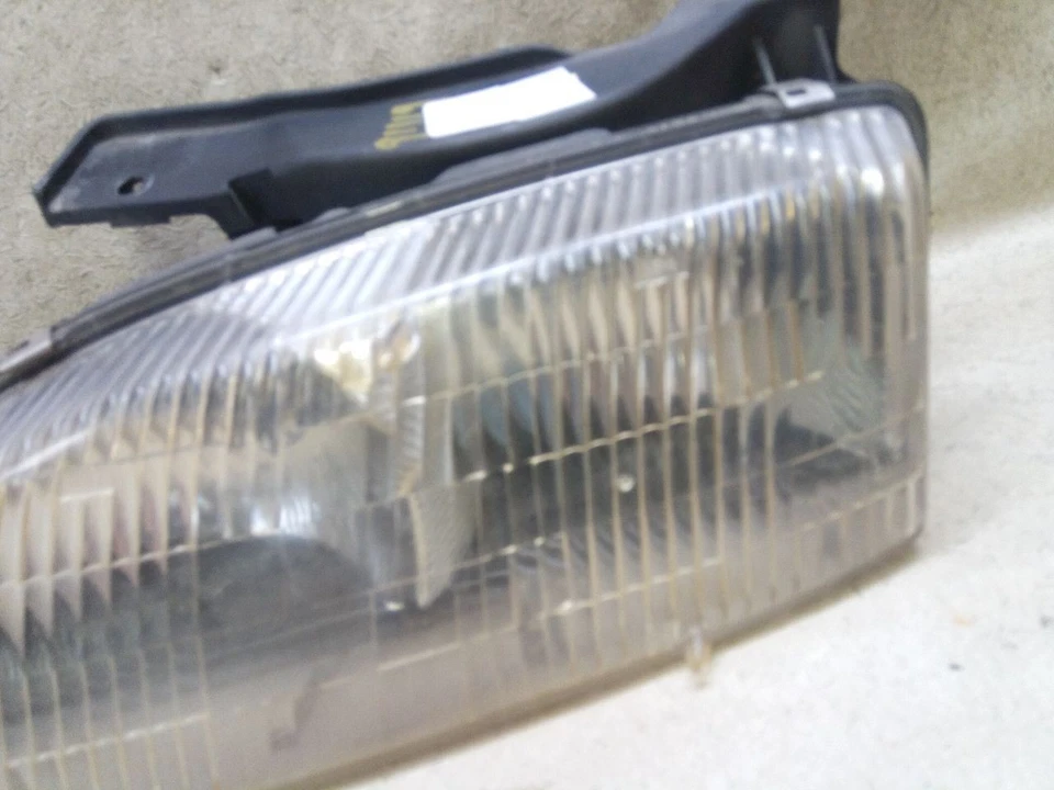 Faro izquierdo conductor compatible con Chevrolet Cavalier 95-99 d150-200799 Foto 3 de 4
