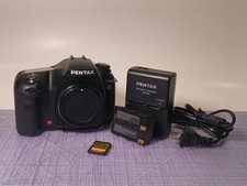 Pentax K10D CCD Sensor Digital SLR Camera, Battery, Charger, 16GB SD Card