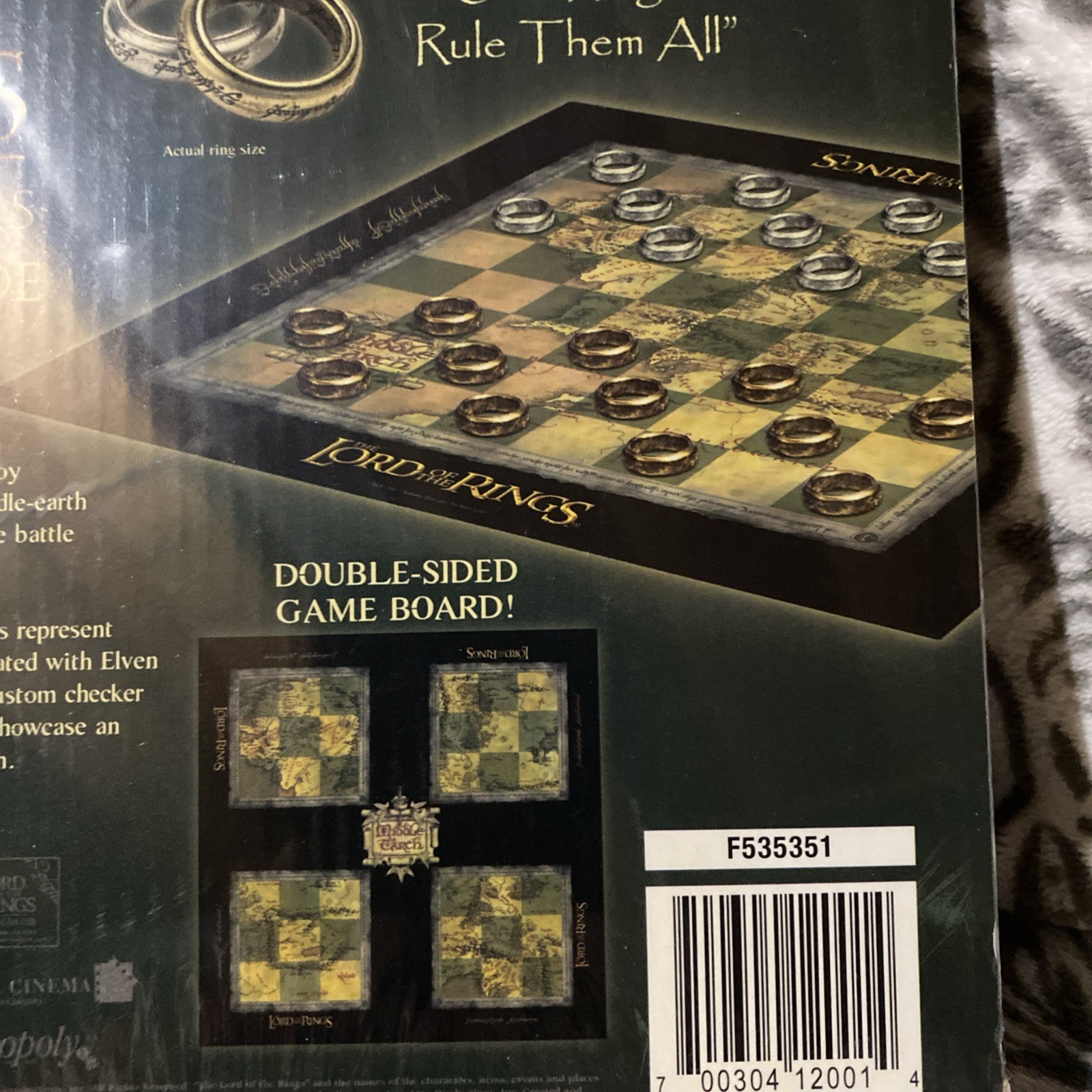 New Lord of the Rings Checkers/Tic Tac Toe Board Game Set Sealed